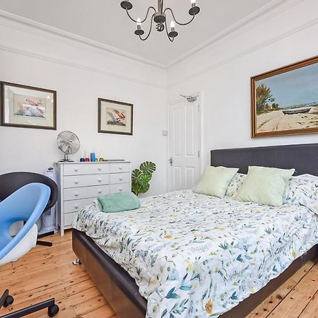 Groves 4 Bedroom, Shepherds Bush London Exteriör bild