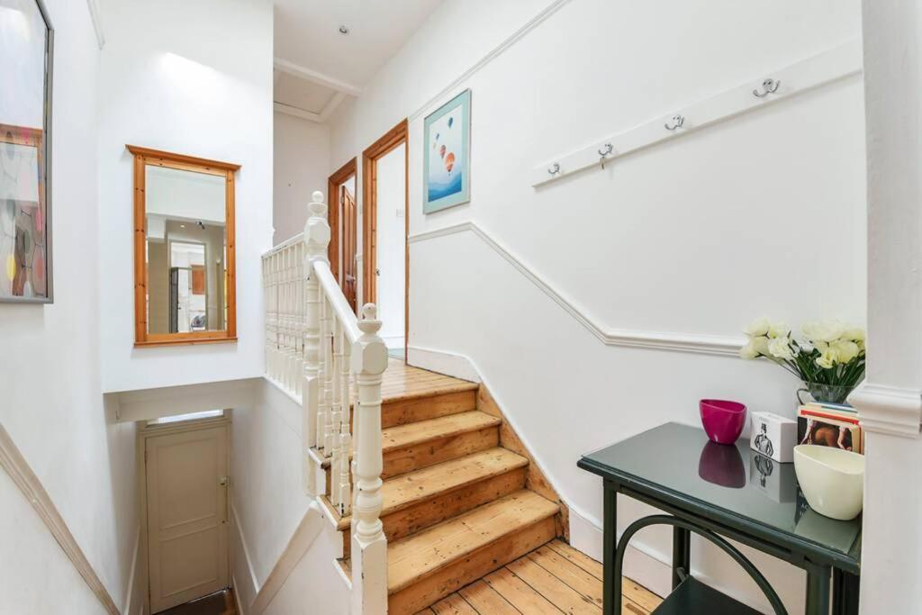 Groves 4 Bedroom, Shepherds Bush London Exteriör bild