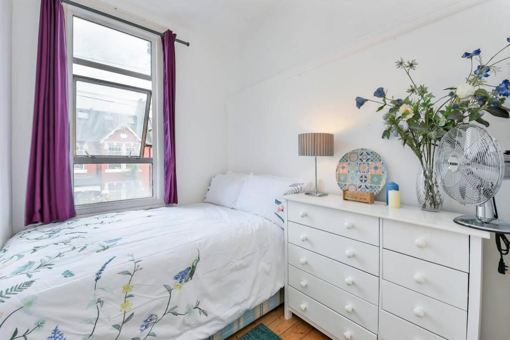 Groves 4 Bedroom, Shepherds Bush London Exteriör bild